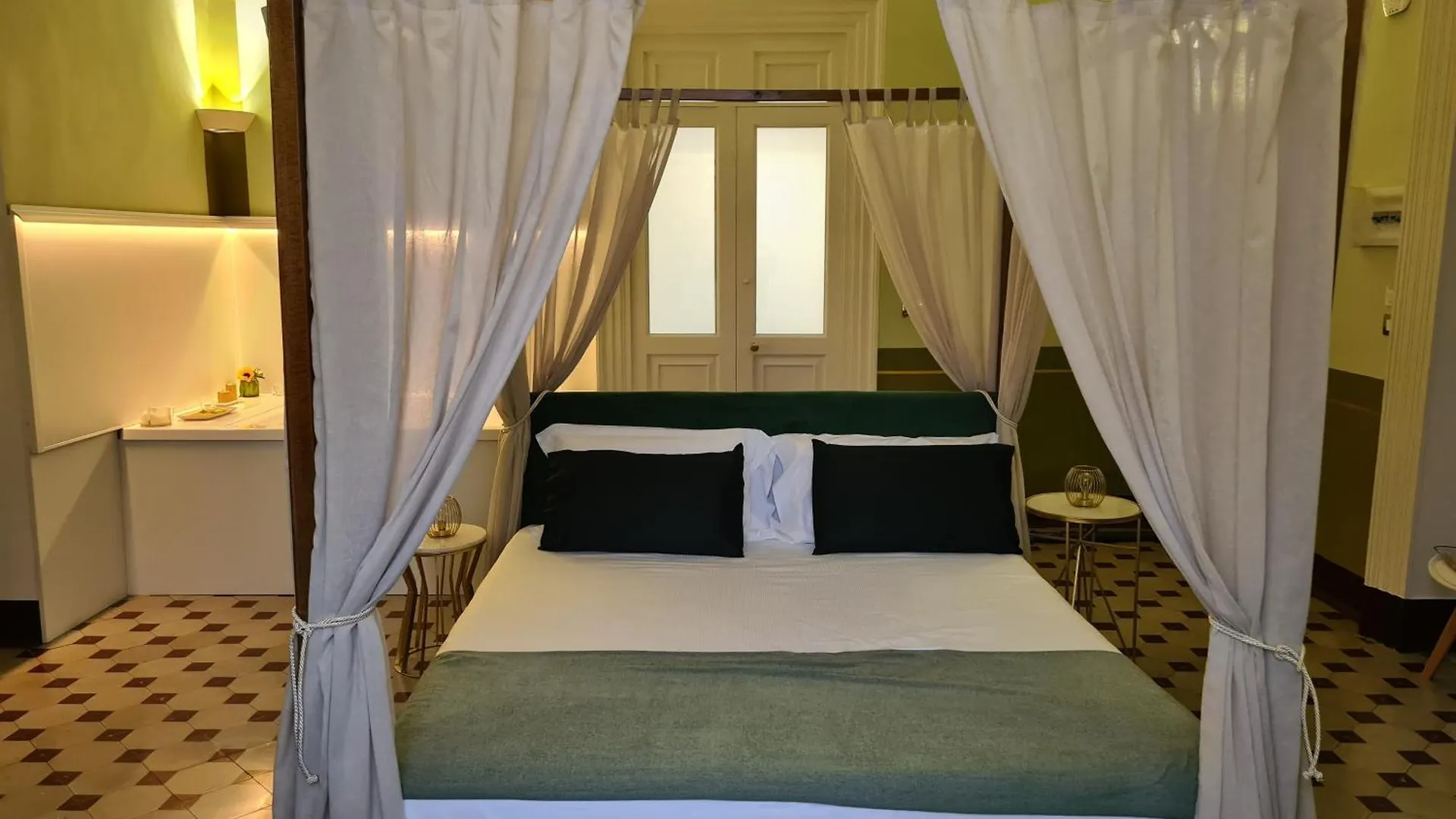 Toscano Palace Luxury Rooms CTA Italia