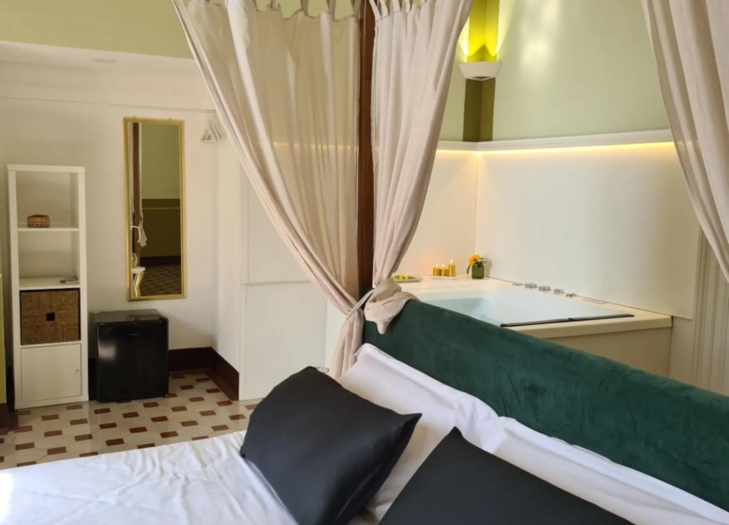 Toscano Palace Luxury Rooms CTA 0*,